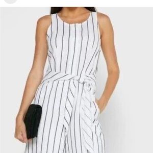 Black and white jumpsuit banana Republic factory. New with tags .